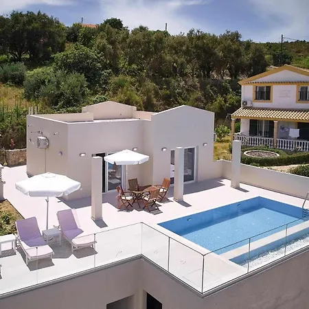 Villa Mini Tsaros
